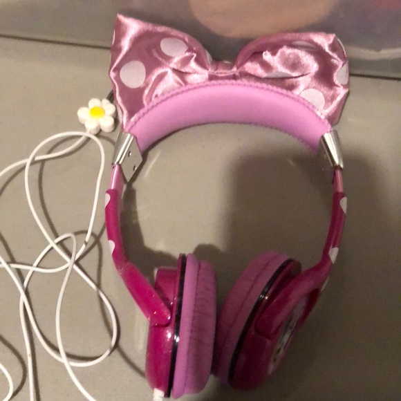 Minnie Mouse headphones - Picture 1 of 3